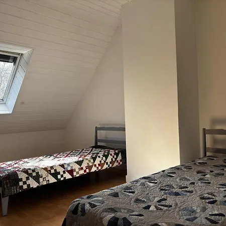 Maison Spacieuse Pres De La Foret Avec 3 Ch. Et Wifi - - Fr-1-397-84