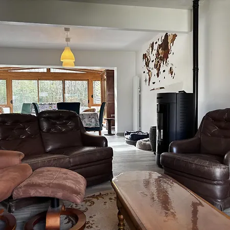 Hébergement de vacances Maison Spacieuse Pres De La Foret Avec 3 Ch. Et Wifi - - Fr-1-397-84 Nostang